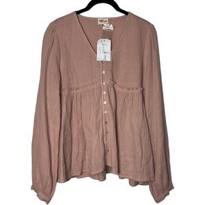 NWT Peach Love Button-Front Peasant Blouse V-Neck Long Sleeve Woman's Medium Tan